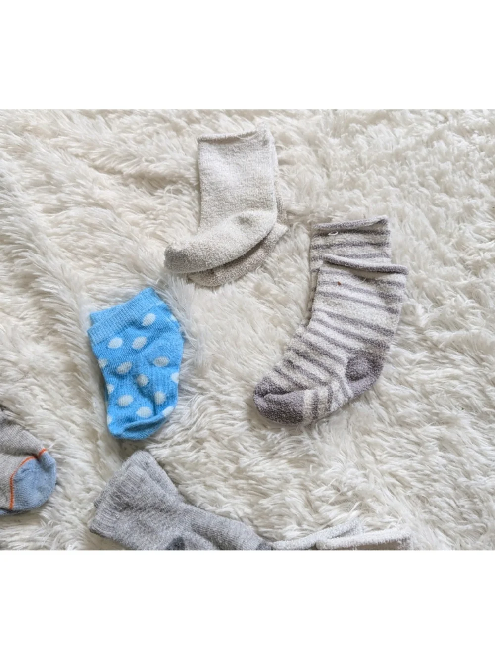 Infant Toddler Lot Of 11 Pairs Of Socks Up To 24 Months